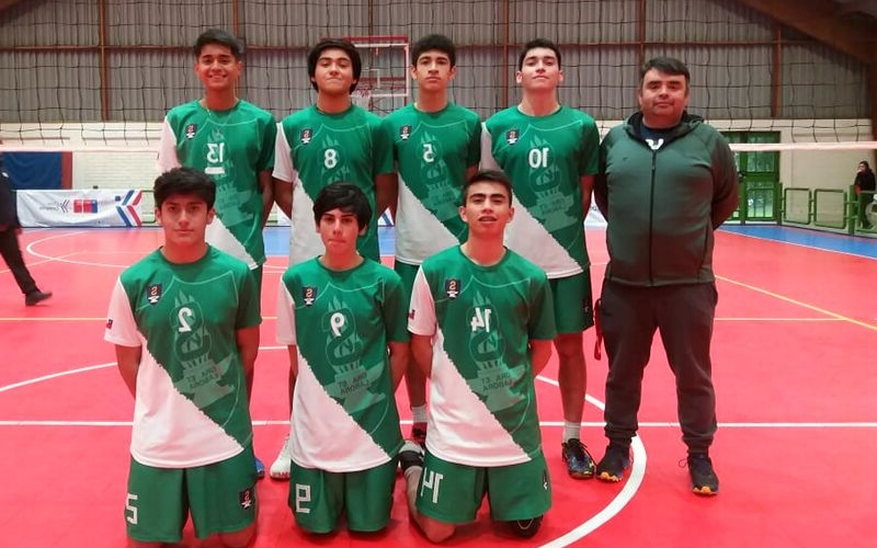 Equipo de Voleibol gana en los Juegos Deportivos Escolares