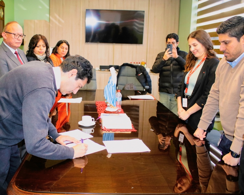 Salesianos Concepción se suma al programa CAUCE junto a Salfa e INACAP para potenciar la formación técnica