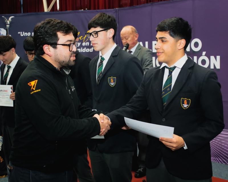 Feria TP cierra con reconocimientos a estudiantes en el marco de la Semana Técnico Profesional 2026